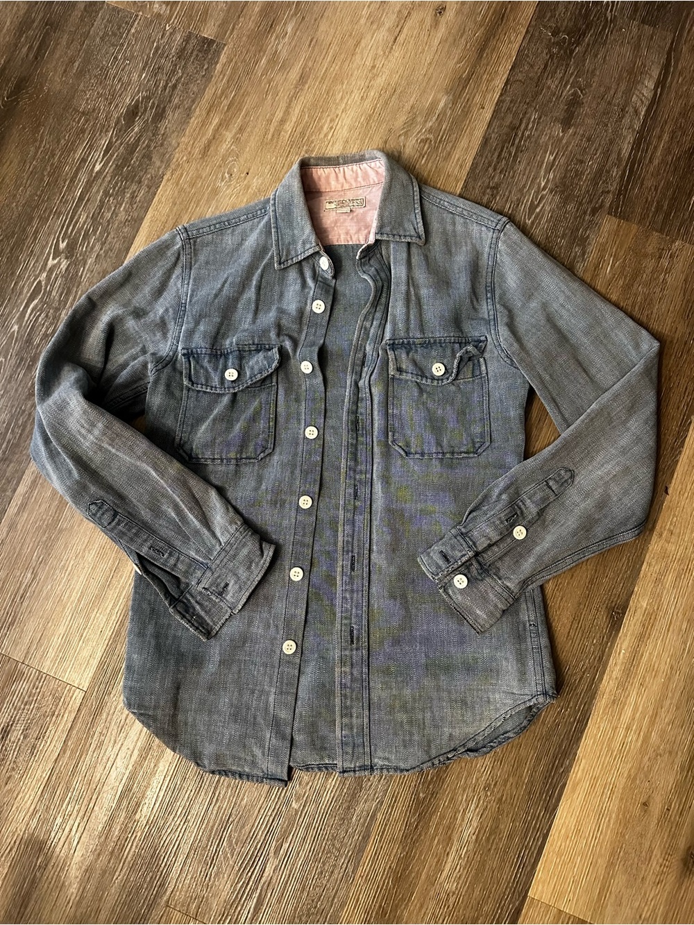 Wallace & Barnes heavyweight chambray shirt